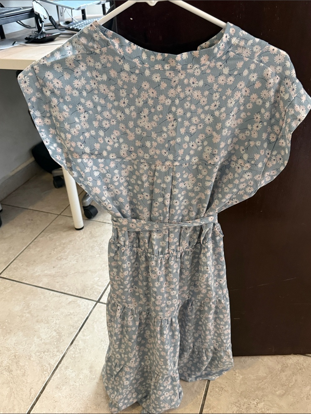 Monteau Los Angeles Blue Floral Midi Dress - Picture 6 of 6